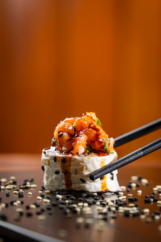Pura Vida Salmón Roll